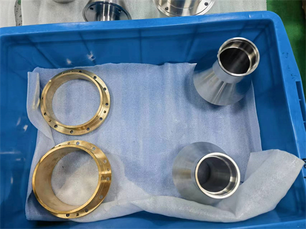 工裝托盤及零件加工